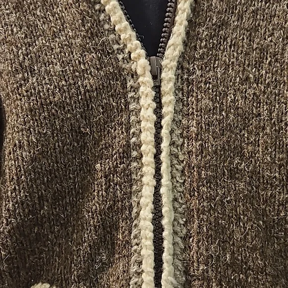 Vintage 100% Wool coat - Picture 6 of 9